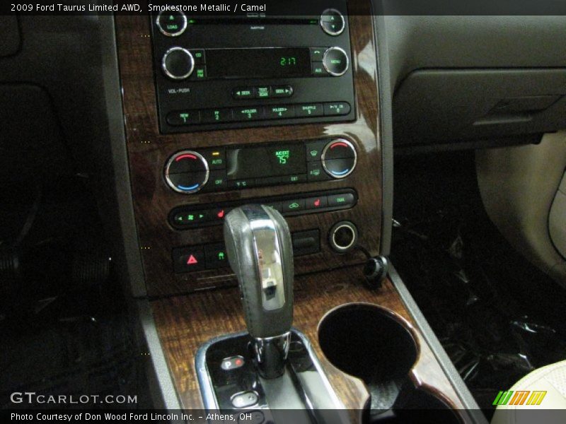 Smokestone Metallic / Camel 2009 Ford Taurus Limited AWD