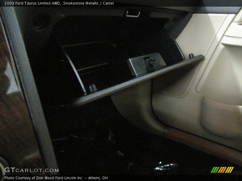 Smokestone Metallic / Camel 2009 Ford Taurus Limited AWD