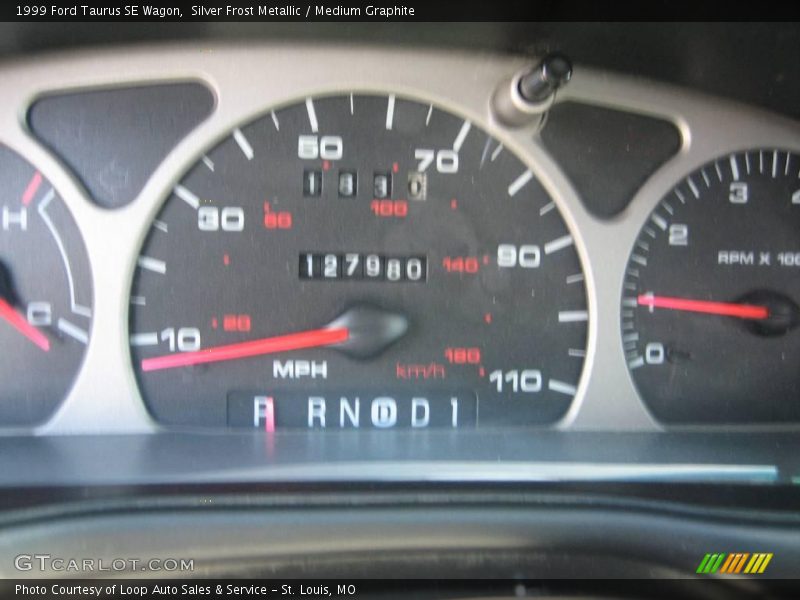 Silver Frost Metallic / Medium Graphite 1999 Ford Taurus SE Wagon