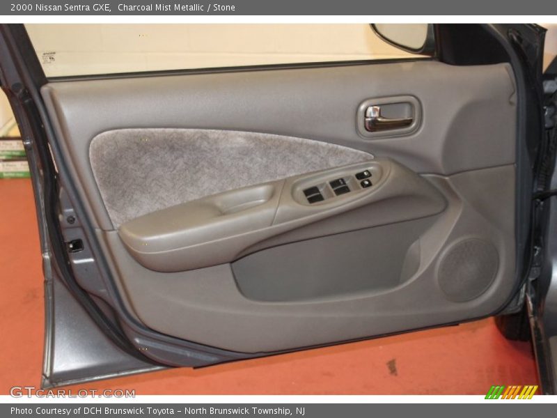 Charcoal Mist Metallic / Stone 2000 Nissan Sentra GXE