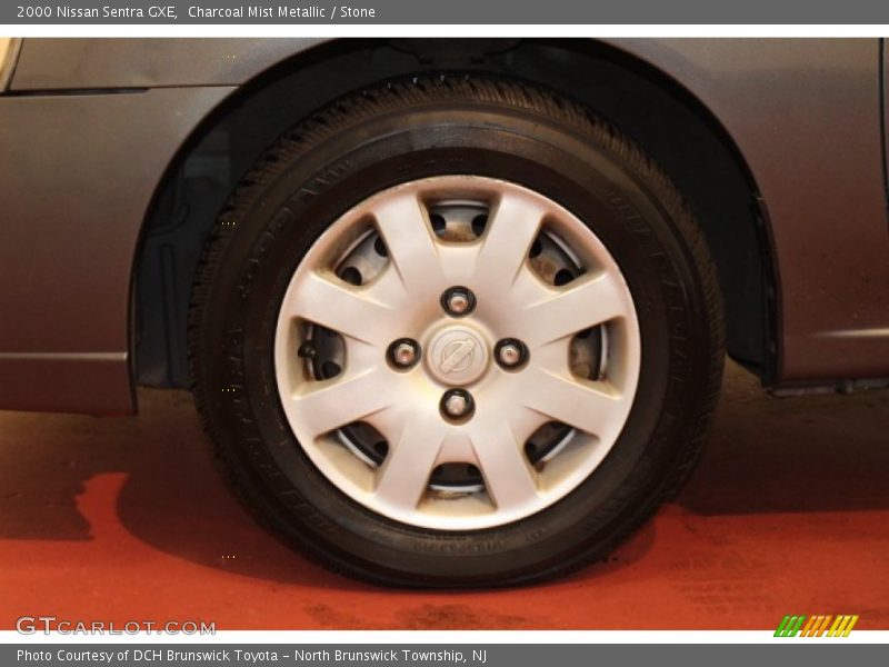 Charcoal Mist Metallic / Stone 2000 Nissan Sentra GXE
