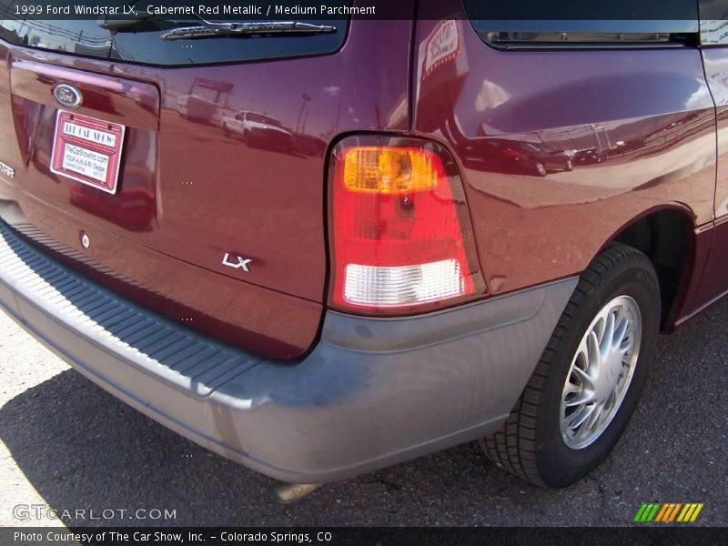 Cabernet Red Metallic / Medium Parchment 1999 Ford Windstar LX