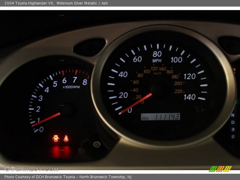 Millenium Silver Metallic / Ash 2004 Toyota Highlander V6
