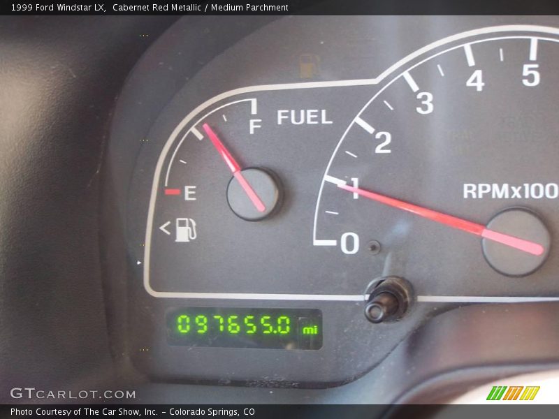 Cabernet Red Metallic / Medium Parchment 1999 Ford Windstar LX