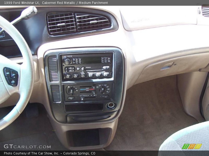 Cabernet Red Metallic / Medium Parchment 1999 Ford Windstar LX