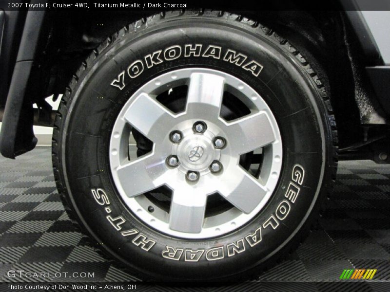 Titanium Metallic / Dark Charcoal 2007 Toyota FJ Cruiser 4WD