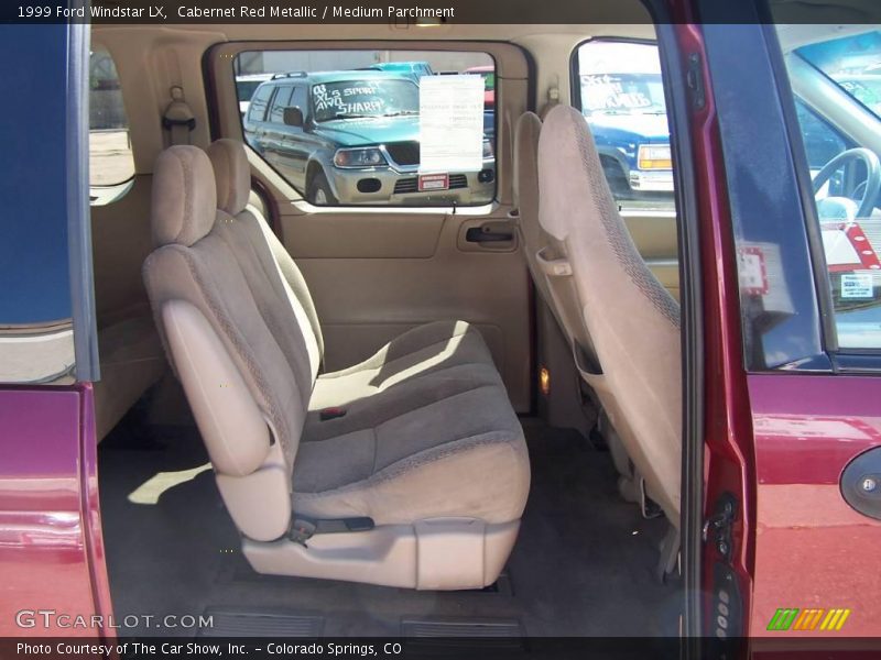 Cabernet Red Metallic / Medium Parchment 1999 Ford Windstar LX