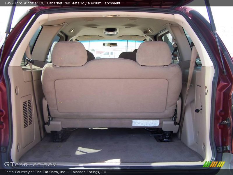 Cabernet Red Metallic / Medium Parchment 1999 Ford Windstar LX