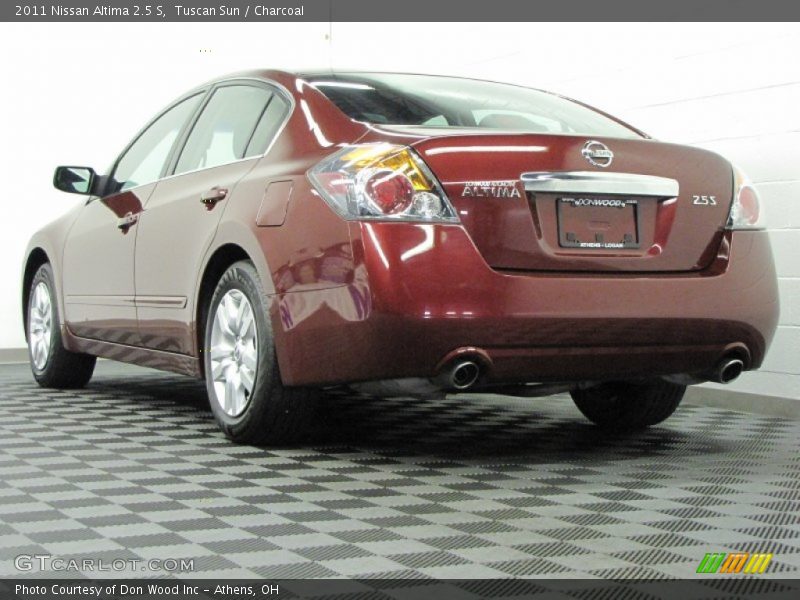 Tuscan Sun / Charcoal 2011 Nissan Altima 2.5 S