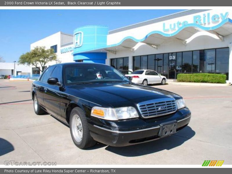 Black Clearcoat / Light Graphite 2000 Ford Crown Victoria LX Sedan