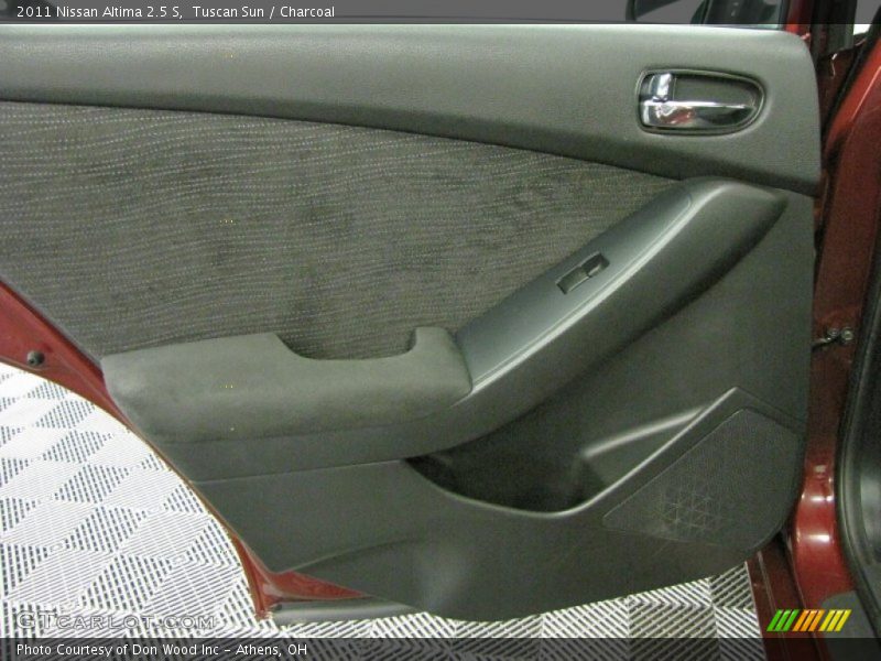 Tuscan Sun / Charcoal 2011 Nissan Altima 2.5 S
