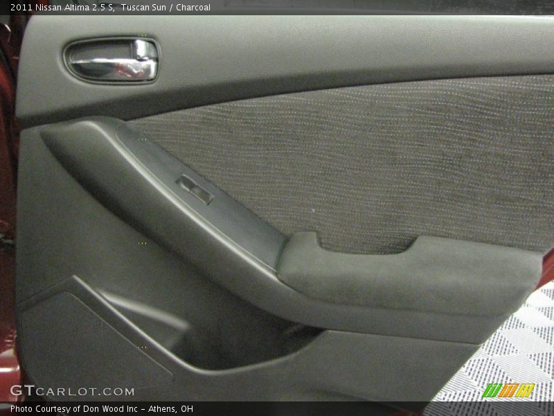 Tuscan Sun / Charcoal 2011 Nissan Altima 2.5 S