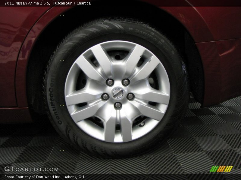 Tuscan Sun / Charcoal 2011 Nissan Altima 2.5 S