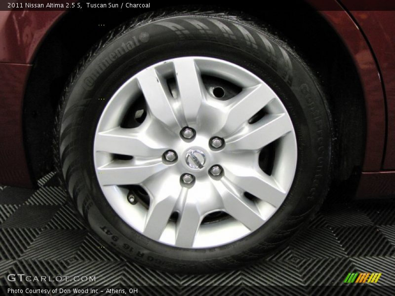 Tuscan Sun / Charcoal 2011 Nissan Altima 2.5 S