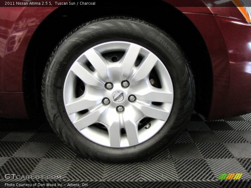 Tuscan Sun / Charcoal 2011 Nissan Altima 2.5 S