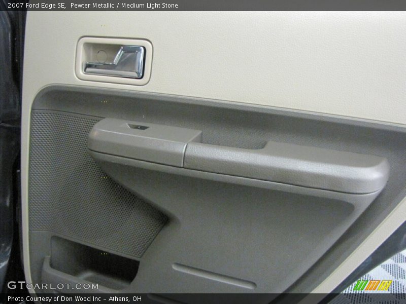 Pewter Metallic / Medium Light Stone 2007 Ford Edge SE
