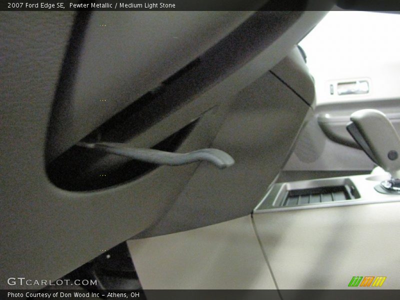 Pewter Metallic / Medium Light Stone 2007 Ford Edge SE