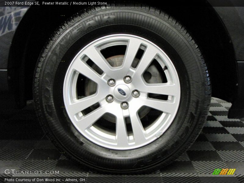 Pewter Metallic / Medium Light Stone 2007 Ford Edge SE