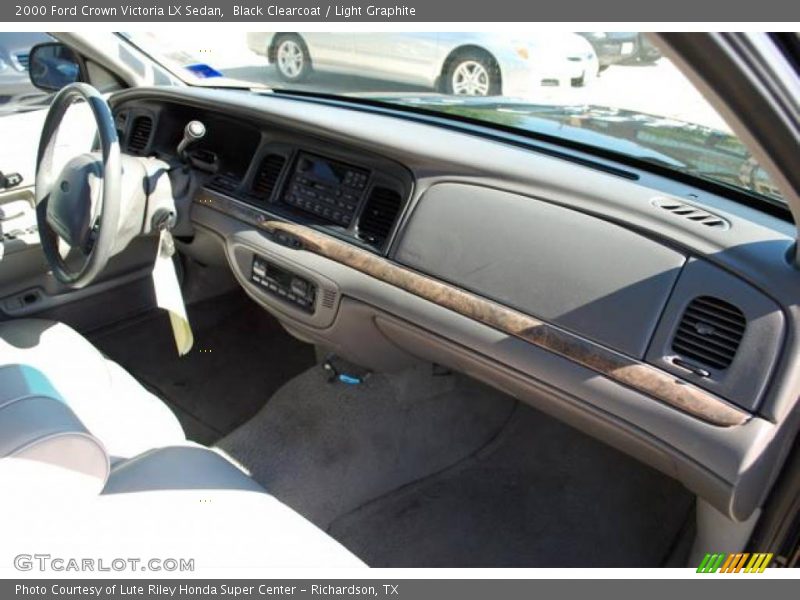 Black Clearcoat / Light Graphite 2000 Ford Crown Victoria LX Sedan