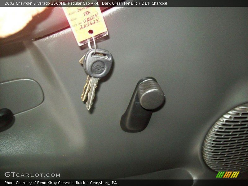 Dark Green Metallic / Dark Charcoal 2003 Chevrolet Silverado 2500HD Regular Cab 4x4