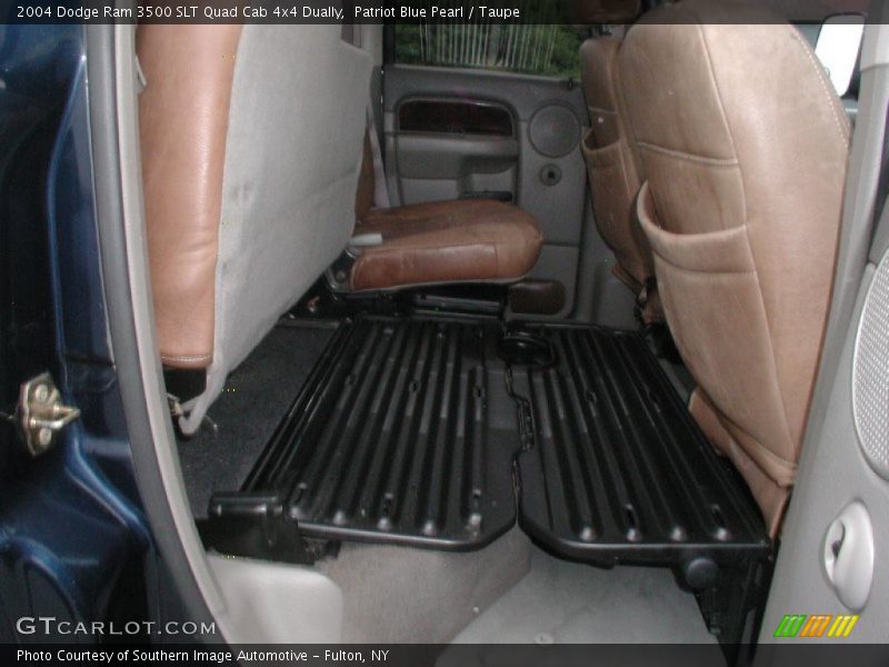 Patriot Blue Pearl / Taupe 2004 Dodge Ram 3500 SLT Quad Cab 4x4 Dually