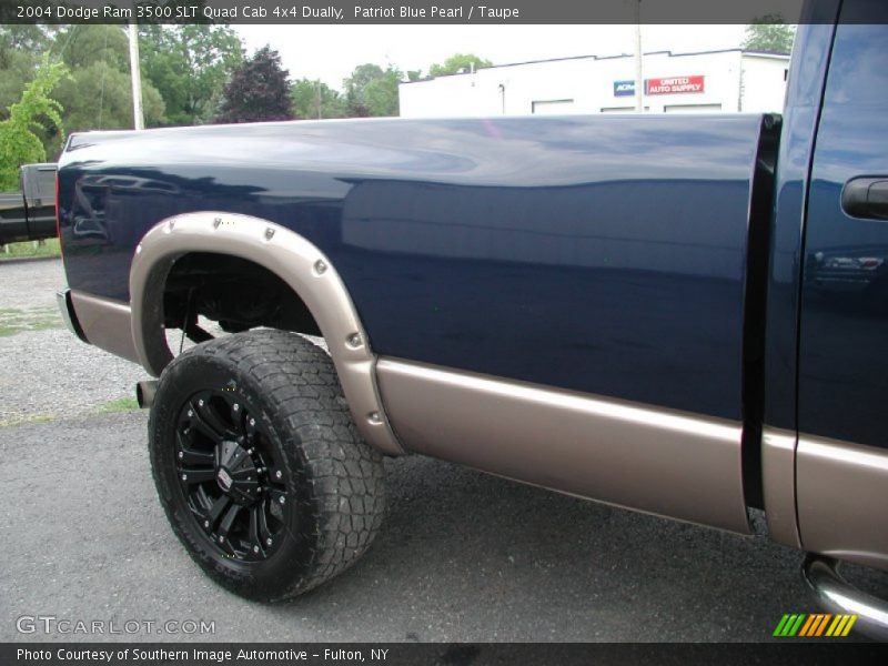 Patriot Blue Pearl / Taupe 2004 Dodge Ram 3500 SLT Quad Cab 4x4 Dually