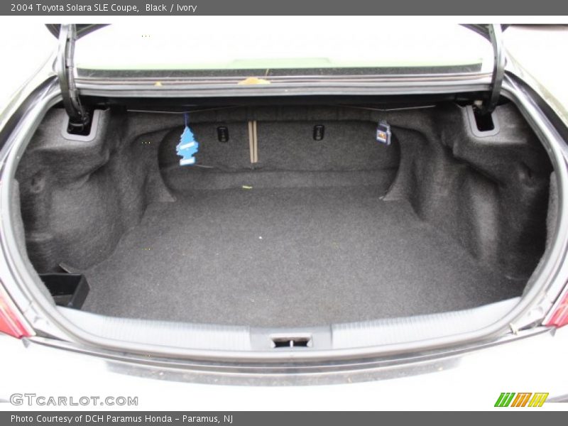 Black / Ivory 2004 Toyota Solara SLE Coupe