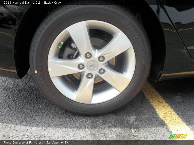 Black / Gray 2013 Hyundai Elantra GLS