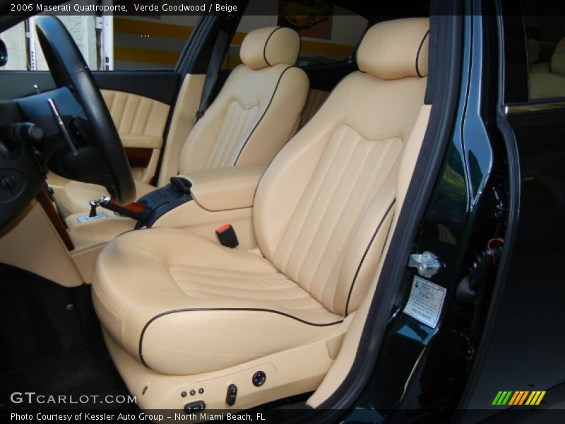 Front Seat of 2006 Quattroporte 
