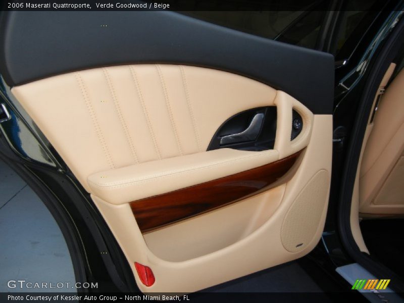 Door Panel of 2006 Quattroporte 