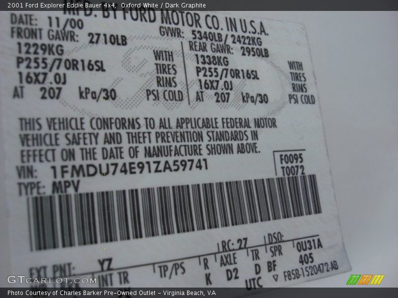 Oxford White / Dark Graphite 2001 Ford Explorer Eddie Bauer 4x4