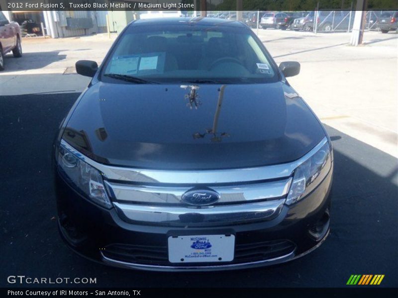 Tuxedo Black Metallic / Medium Light Stone 2012 Ford Fusion S