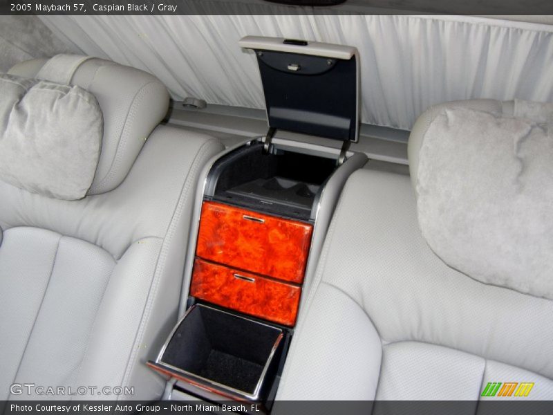  2005 57  Gray Interior