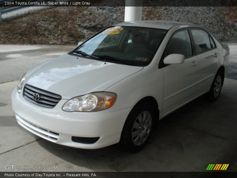 Super White / Light Gray 2004 Toyota Corolla LE