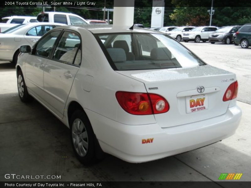 Super White / Light Gray 2004 Toyota Corolla LE