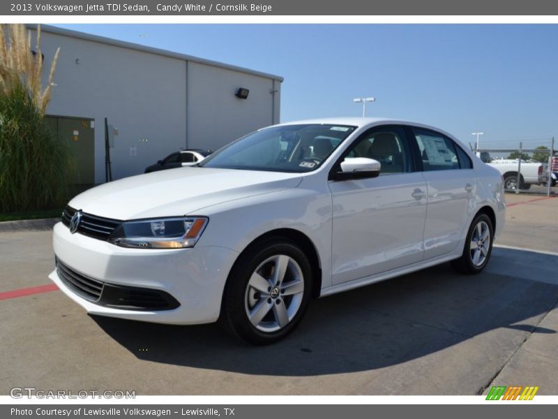 Candy White / Cornsilk Beige 2013 Volkswagen Jetta TDI Sedan