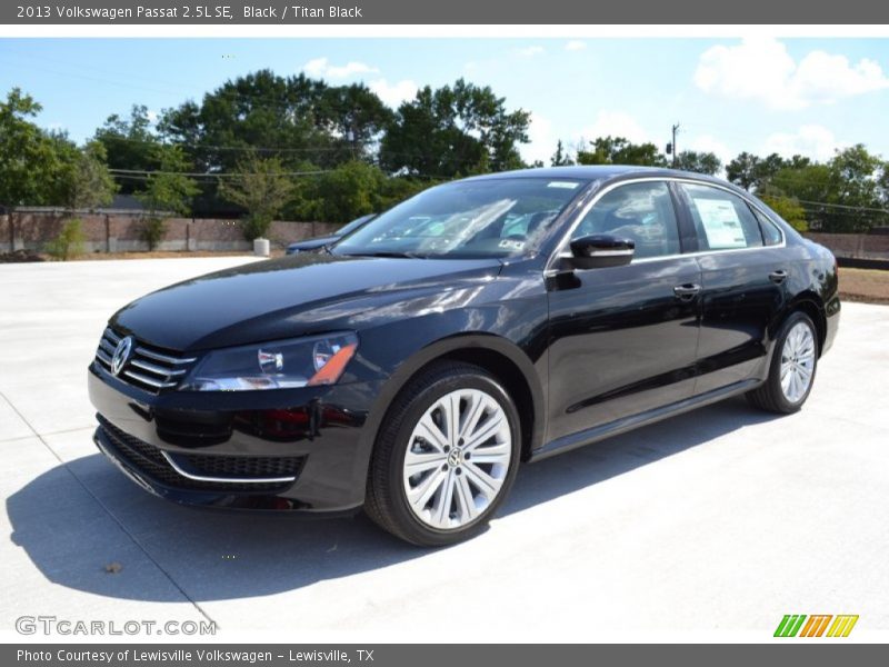 Black / Titan Black 2013 Volkswagen Passat 2.5L SE