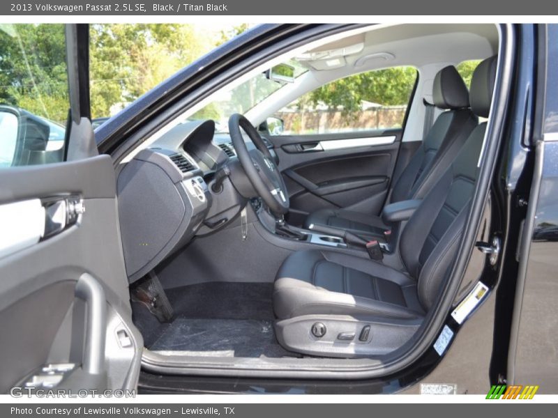 Black / Titan Black 2013 Volkswagen Passat 2.5L SE