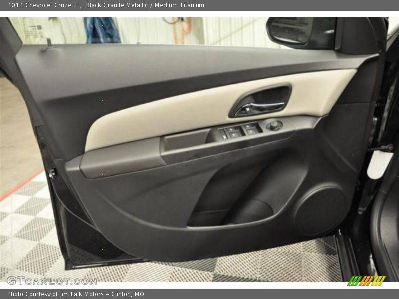 Black Granite Metallic / Medium Titanium 2012 Chevrolet Cruze LT