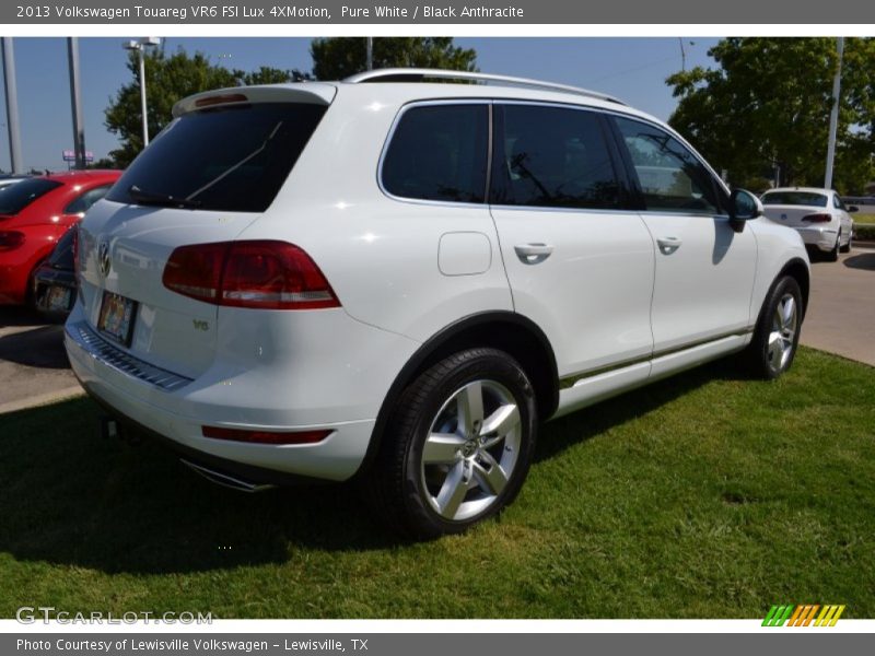 Pure White / Black Anthracite 2013 Volkswagen Touareg VR6 FSI Lux 4XMotion