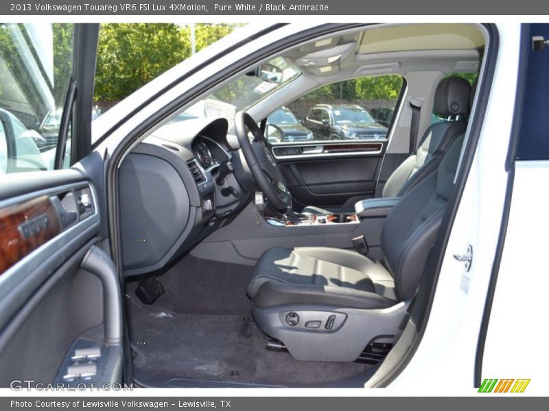 Pure White / Black Anthracite 2013 Volkswagen Touareg VR6 FSI Lux 4XMotion