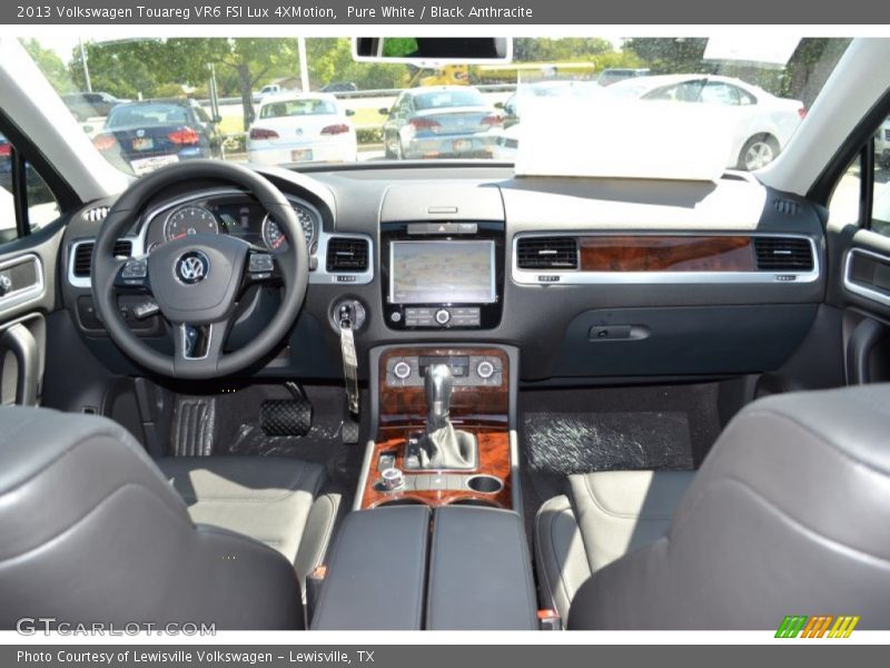 Pure White / Black Anthracite 2013 Volkswagen Touareg VR6 FSI Lux 4XMotion