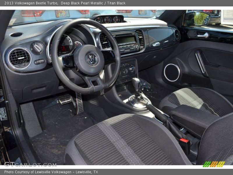 Deep Black Pearl Metallic / Titan Black 2013 Volkswagen Beetle Turbo