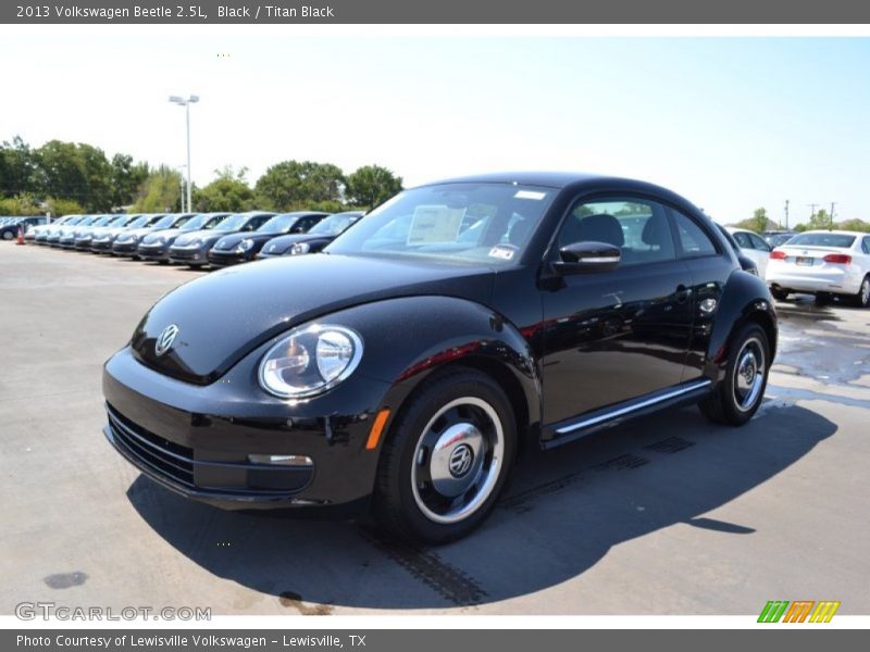 Black / Titan Black 2013 Volkswagen Beetle 2.5L