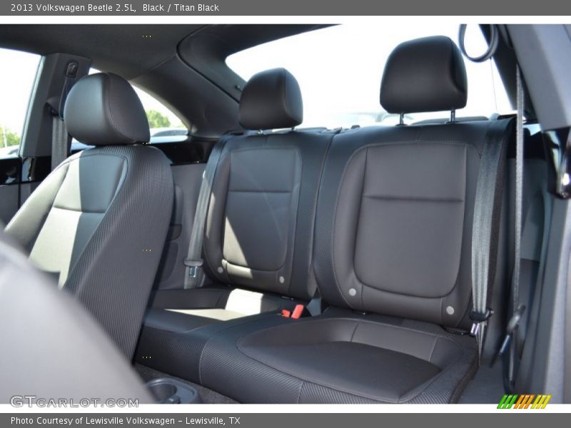 Black / Titan Black 2013 Volkswagen Beetle 2.5L