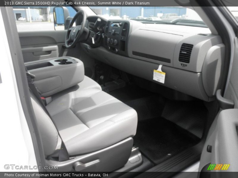Summit White / Dark Titanium 2013 GMC Sierra 3500HD Regular Cab 4x4 Chassis