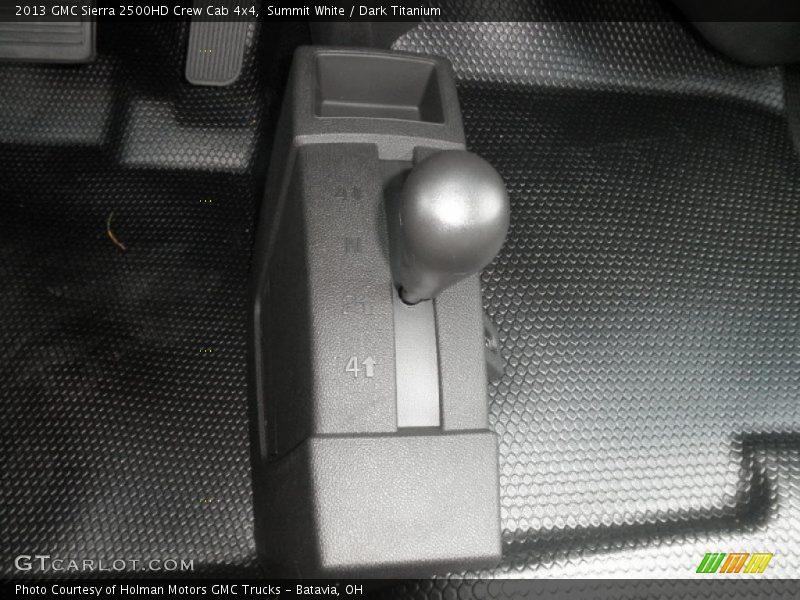Summit White / Dark Titanium 2013 GMC Sierra 2500HD Crew Cab 4x4