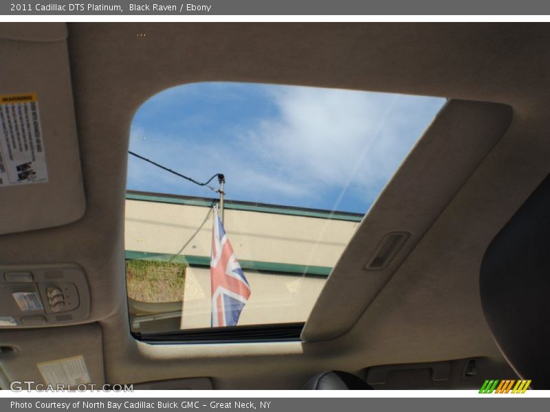 Sunroof of 2011 DTS Platinum