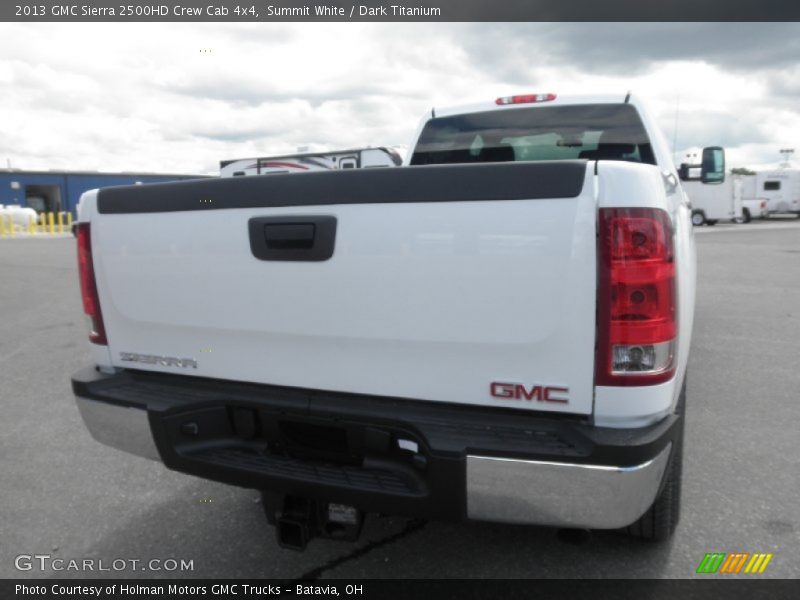 Summit White / Dark Titanium 2013 GMC Sierra 2500HD Crew Cab 4x4