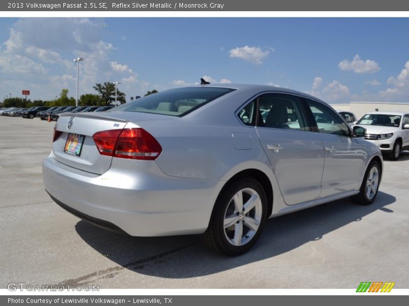 Reflex Silver Metallic / Moonrock Gray 2013 Volkswagen Passat 2.5L SE